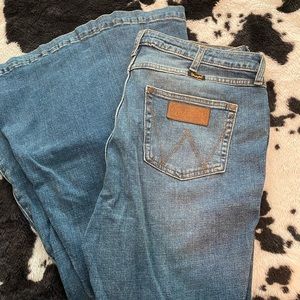 Wrangler Trumpet Flare Jeans